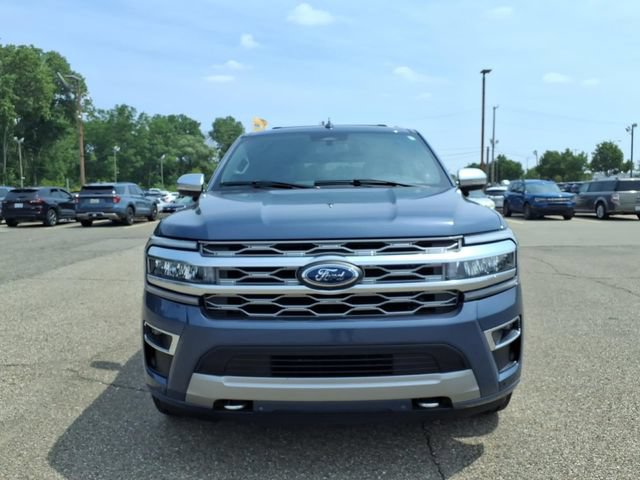 Certified 2023 Ford Expedition Platinum AWD/4WD image 2