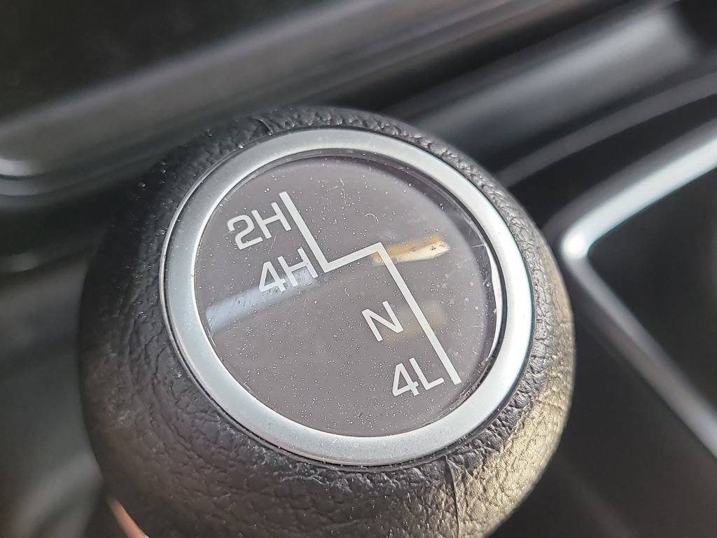 Used 2024 Jeep Wrangler Sport AWD/4WD image 21