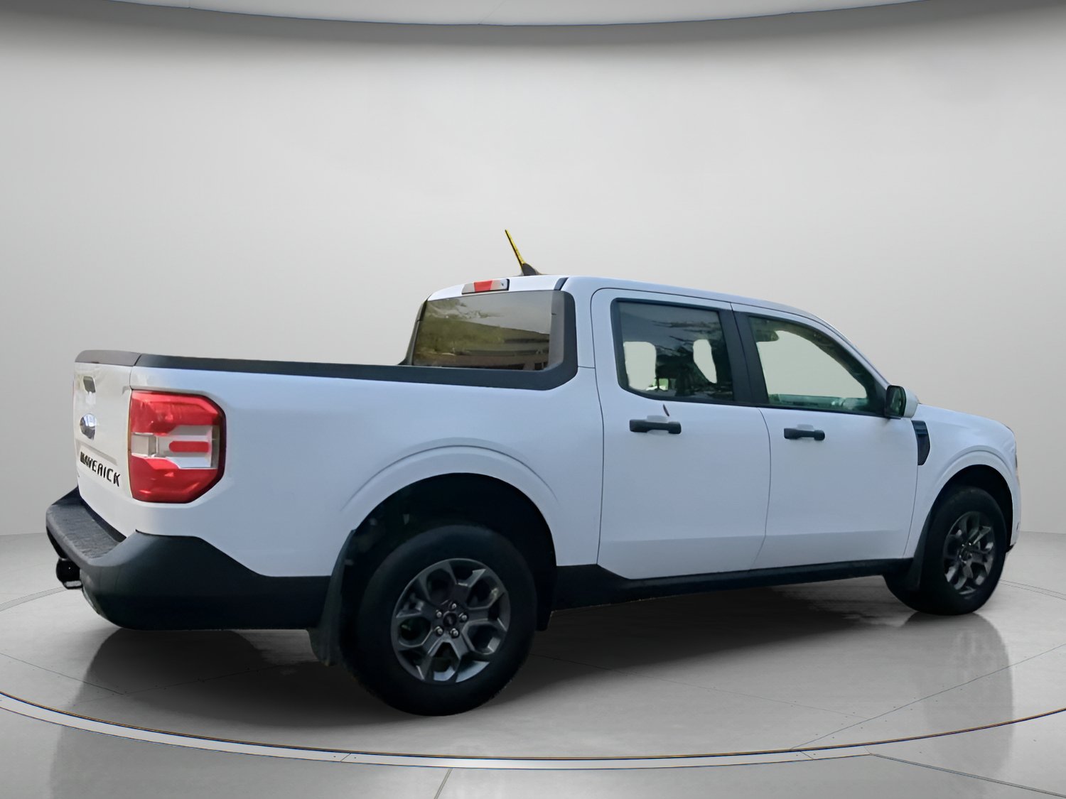 Certified 2023 Ford Maverick XLT w/ XLT Luxury Package FWD image 29