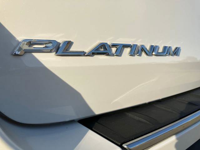 Certified 2023 Ford Explorer Platinum w/ Premium Technology Package AWD/4WD image 12