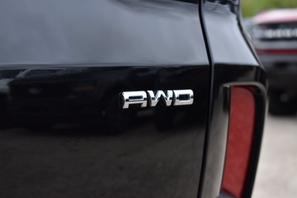 Certified 2024 Ford Escape Active AWD/4WD image 11