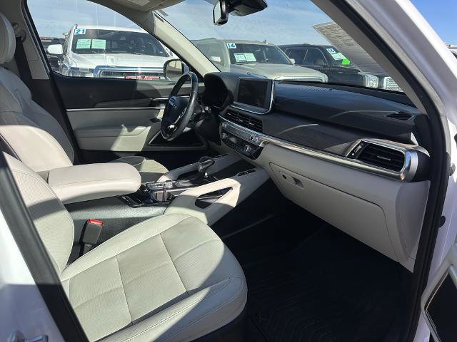 Used 2022 Kia Telluride EX w/ EX Premium Package image 11