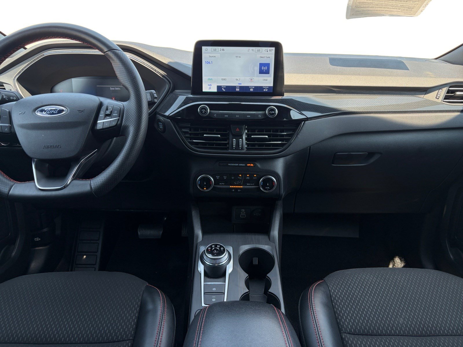 Certified 2025 Ford Escape ST-Line AWD/4WD image 21