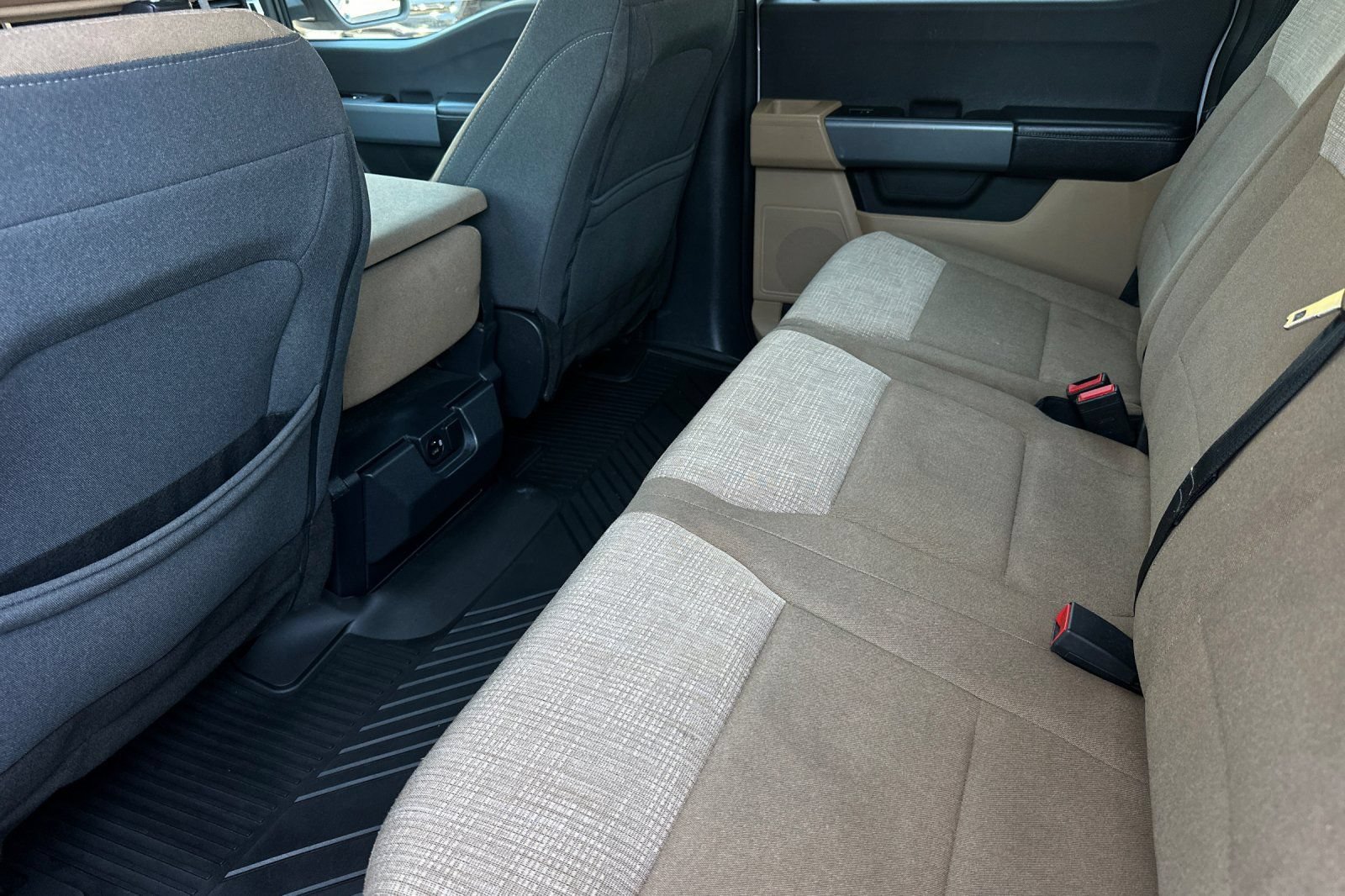 Certified 2023 Ford F150 XLT RWD image 11