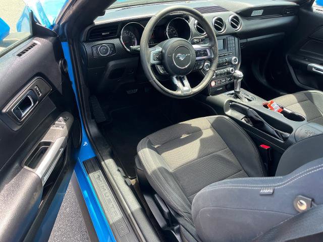 Certified 2017 Ford Mustang Coupe RWD image 5