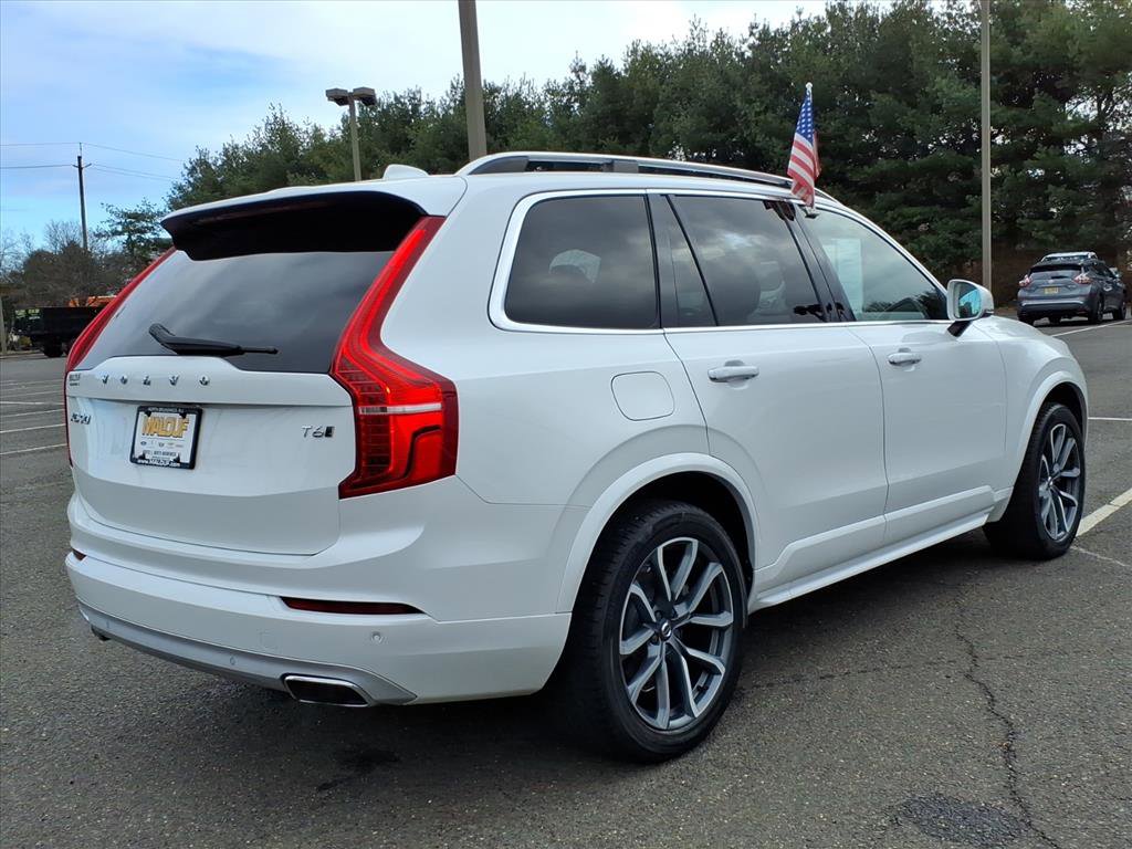 Used 2018 Volvo XC90 T6 Momentum w/ Momentum Plus Package image 7