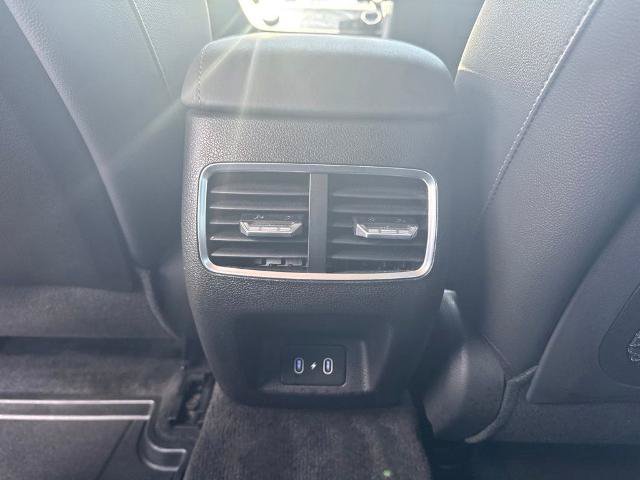 Used 2025 Hyundai Sonata Limited FWD image 17