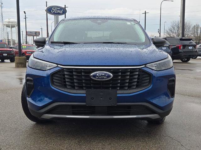 Certified 2023 Ford Escape Active w/ Cold Weather Package FWD image 7