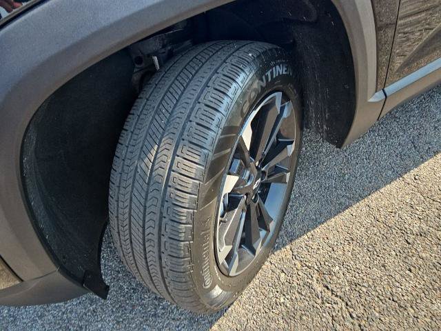 Used 2025 Chevrolet Equinox RS w/ Safety and Technology Package AWD/4WD image 33