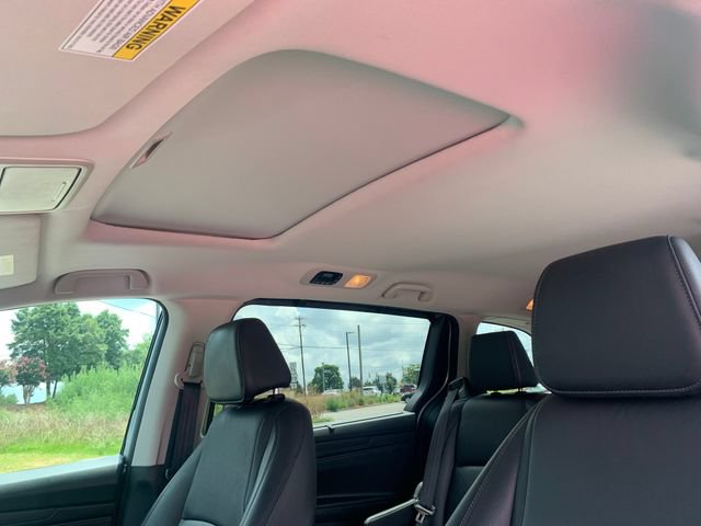 Used 2025 Honda Odyssey EX-L image 13