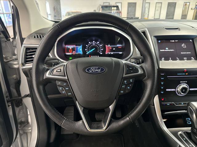 Certified 2018 Ford Edge Titanium AWD/4WD image 16
