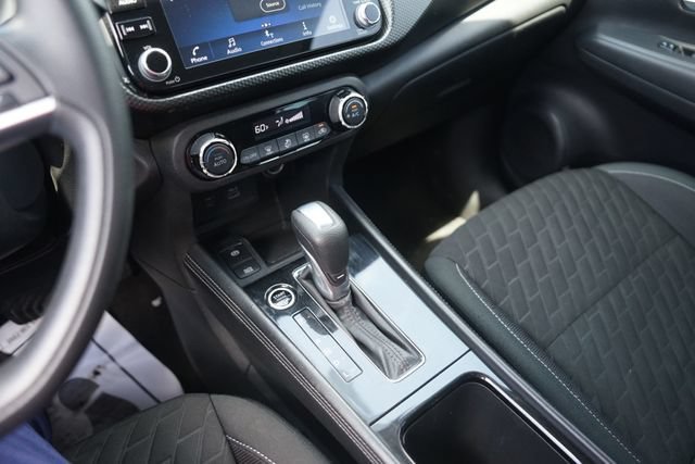 Used 2021 Nissan Kicks SV FWD image 28