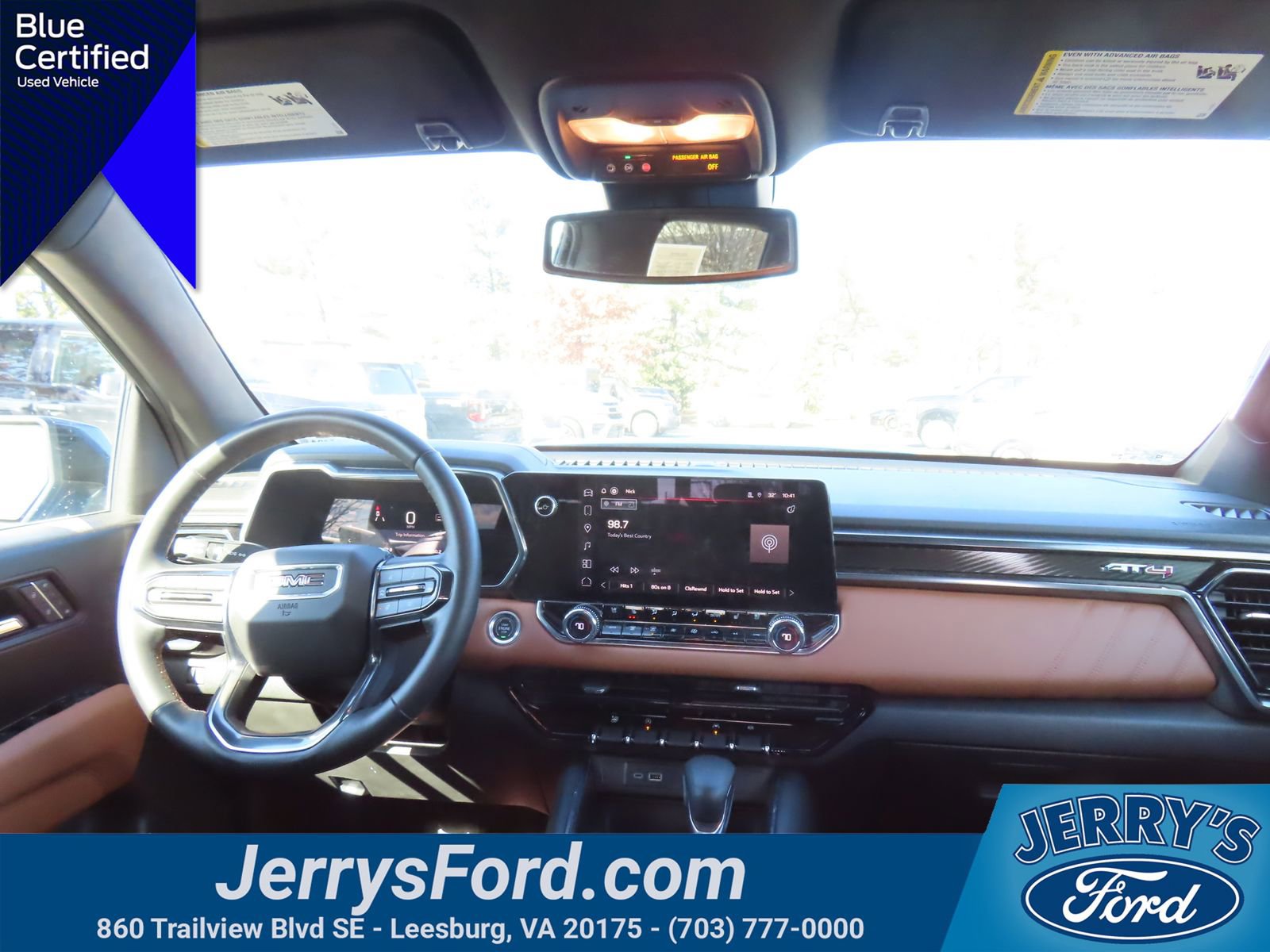 Used 2023 GMC Canyon AT4 w/ AT4 Premium Package AWD/4WD image 16