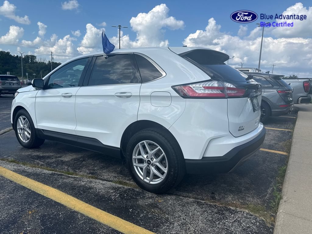 Certified 2024 Ford Edge SEL w/ Convenience Package AWD/4WD image 3