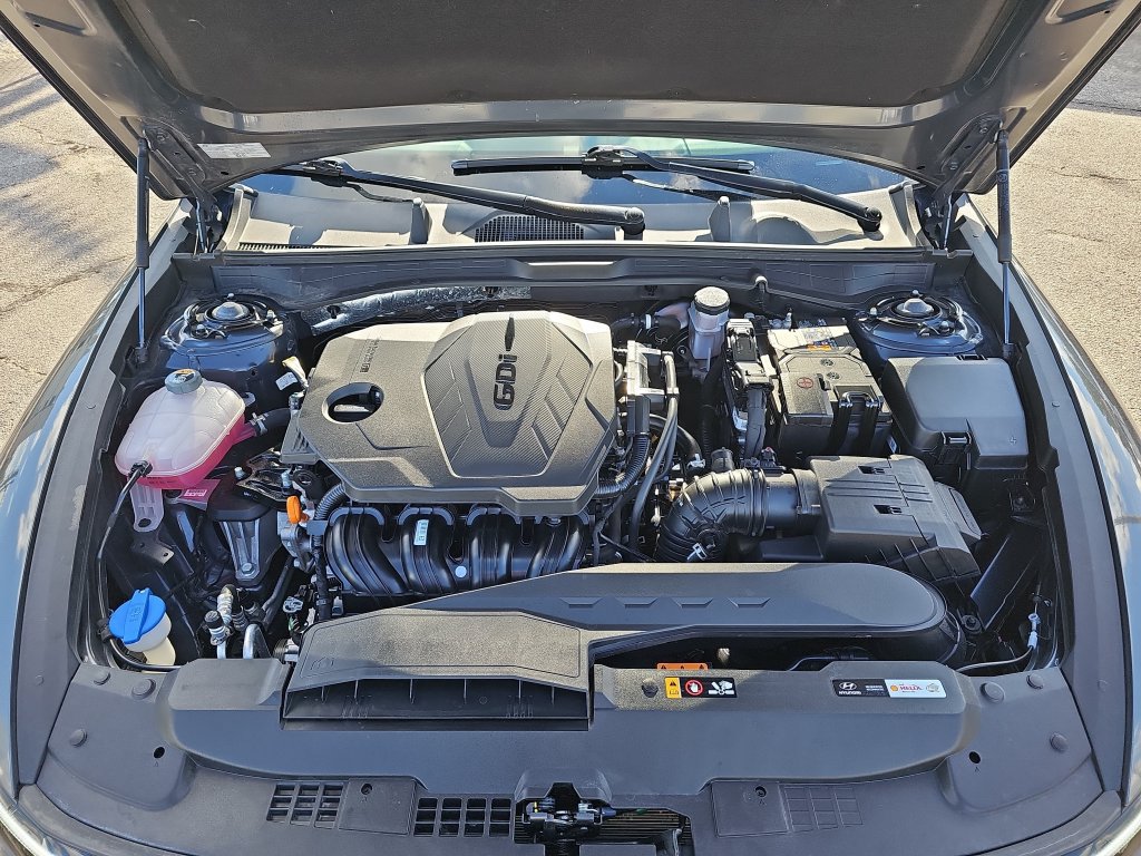 Used 2025 Hyundai Sonata SEL FWD image 28