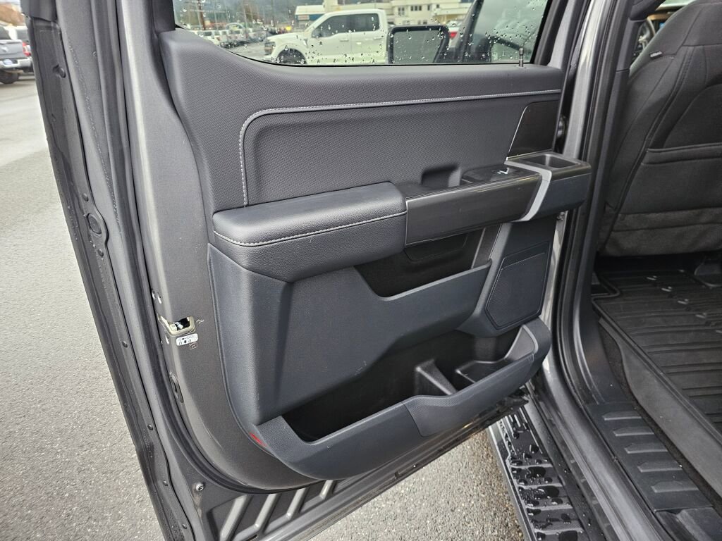 Certified 2022 Ford F150 XLT w/ Equipment Group 302A High image 12