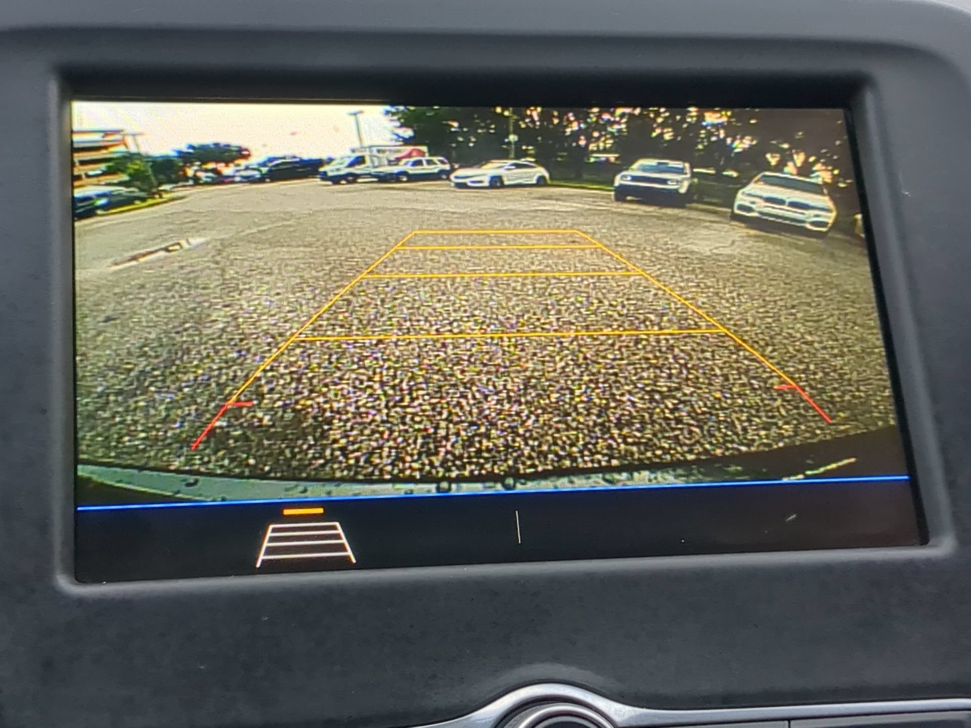 Used 2019 Chevrolet Equinox LT w/ Driver Convenience Package FWD image 59