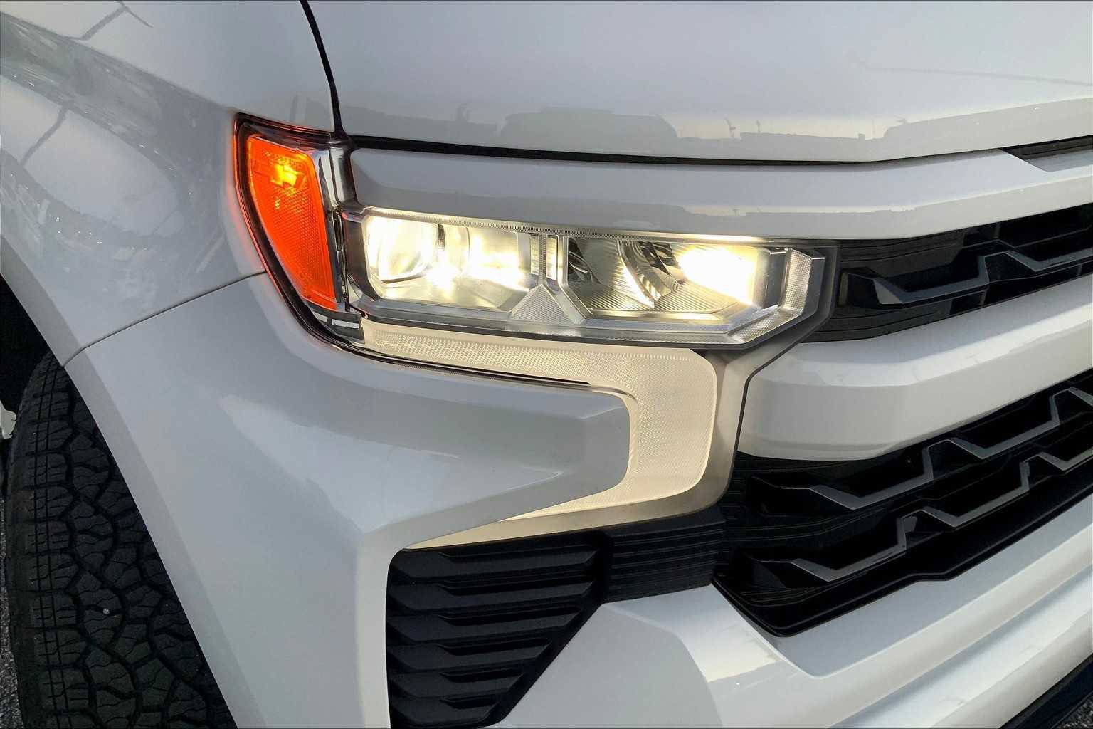 Used 2025 Chevrolet Silverado 1500 RST w/ Protection Package image 24