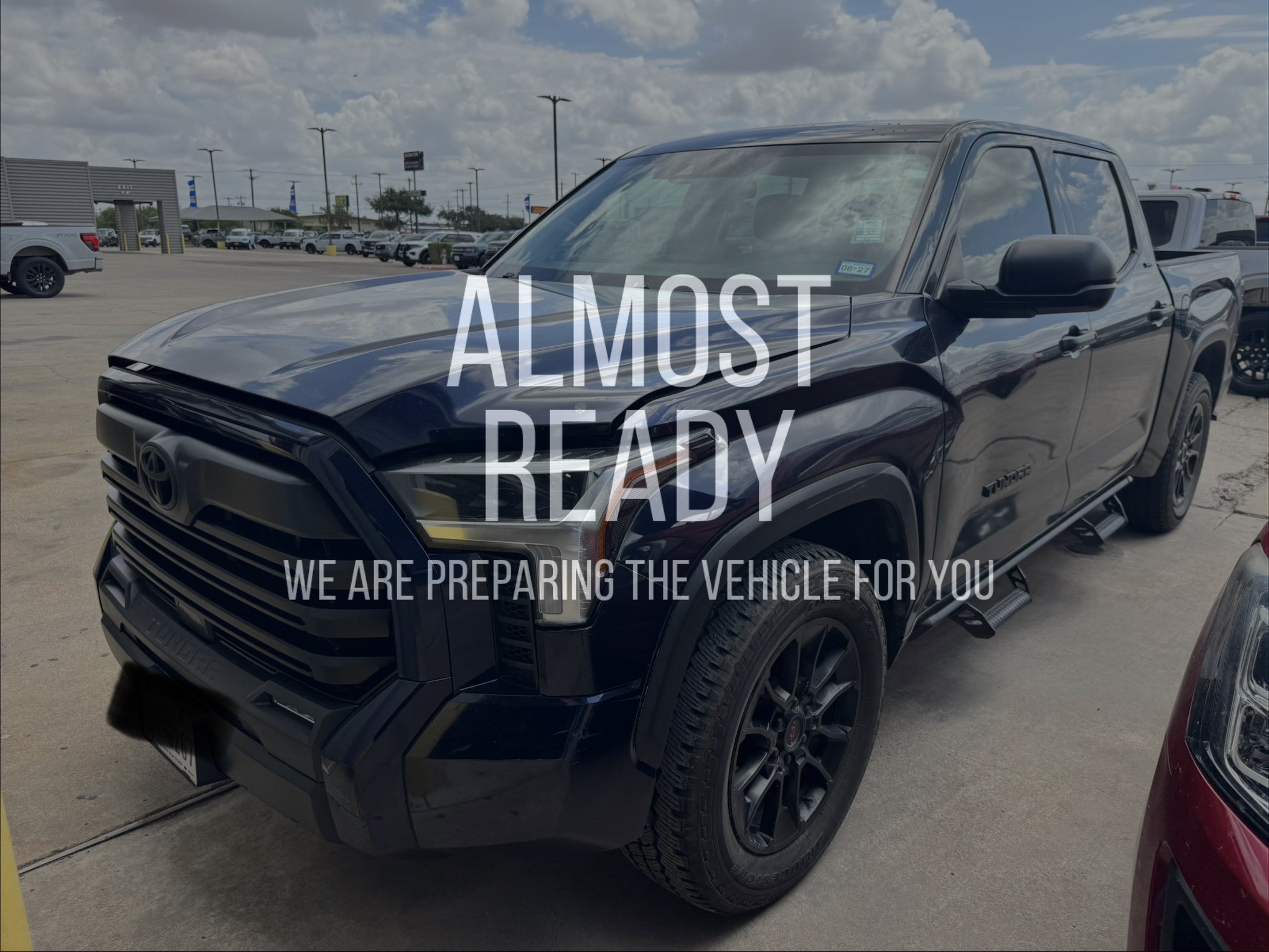 Used 2023 Toyota Tundra SR5 RWD image 2