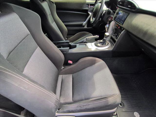 Used 2020 Toyota 86 RWD image 18