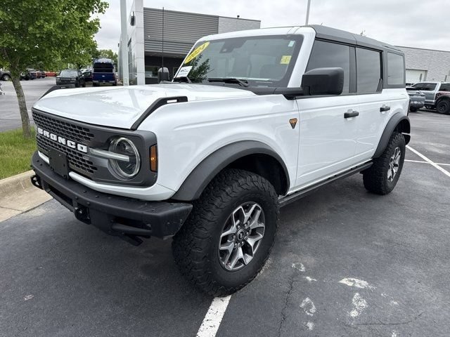 Certified 2024 Ford Bronco Badlands AWD/4WD image 2