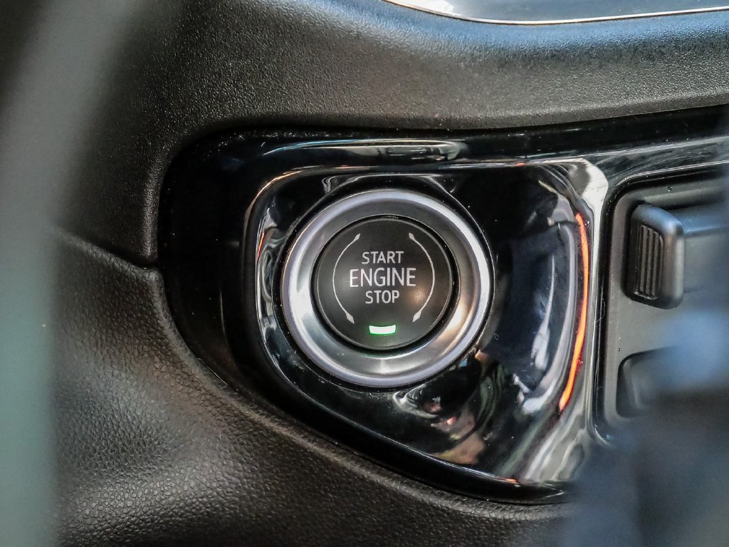 Used 2024 Chevrolet Silverado 2500 High Country w/ High Country Premium Package AWD/4WD image 36