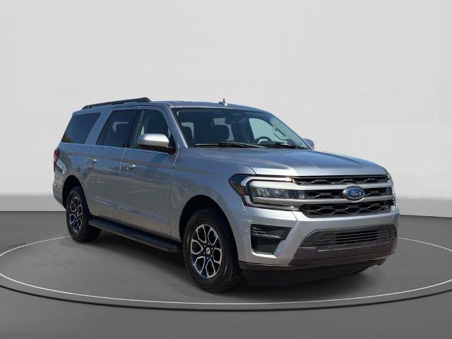 Certified 2024 Ford Expedition Max XLT RWD image 4