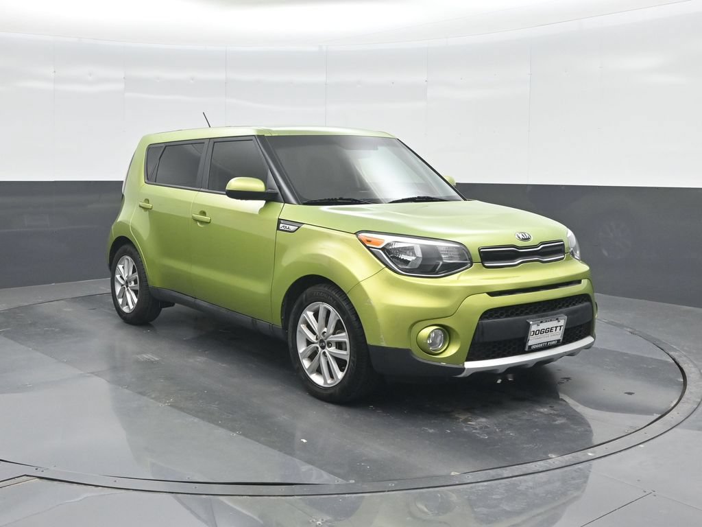 Used 2018 Kia Soul + FWD image 8