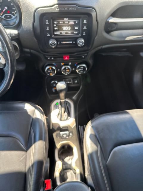 Used 2017 Jeep Renegade Limited AWD/4WD image 30