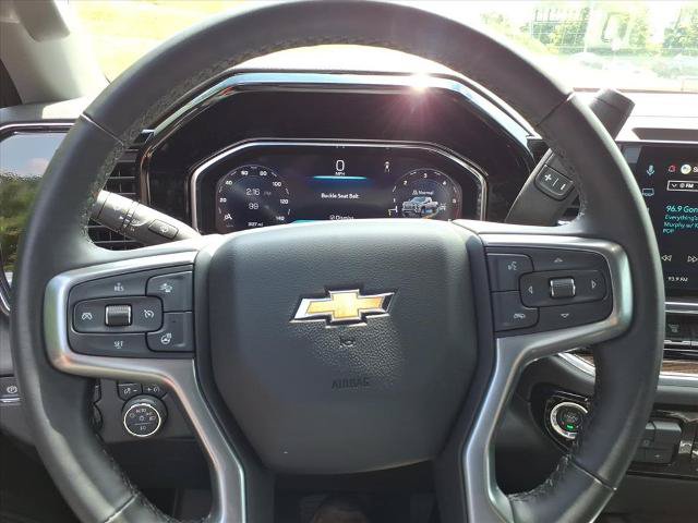 Used 2026 Chevrolet Silverado 3500 LT w/ All Star Edition AWD/4WD image 12