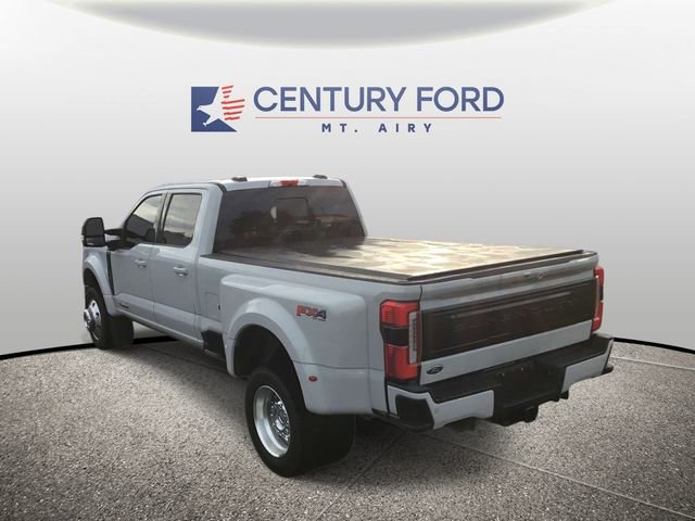Certified 2025 Ford F450 Platinum w/ FX4 Off-Road Package AWD/4WD image 5