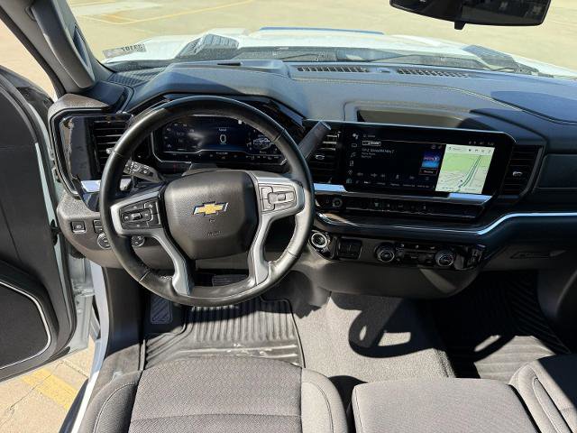Used 2024 Chevrolet Silverado 2500 LT image 26