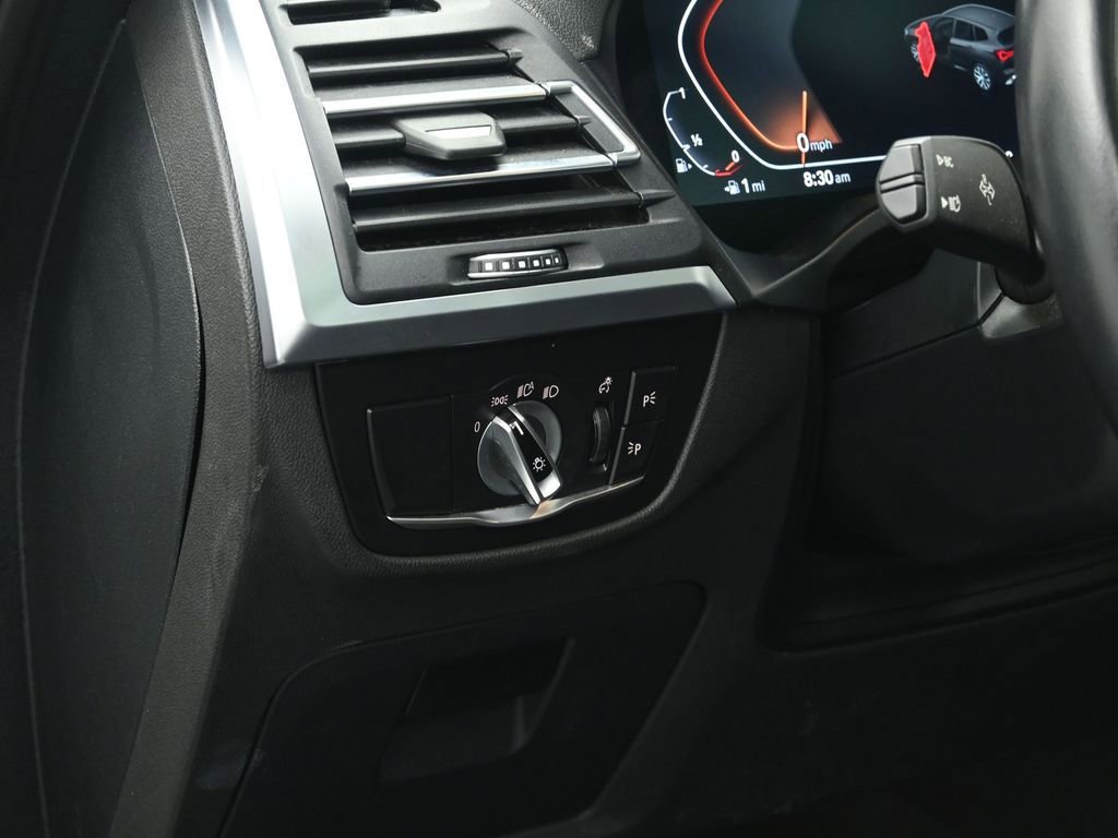 Used 2023 BMW X3 sDrive30i image 10