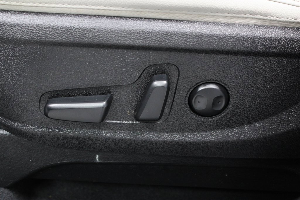 Used 2022 Kia Telluride EX w/ EX Premium Package image 26