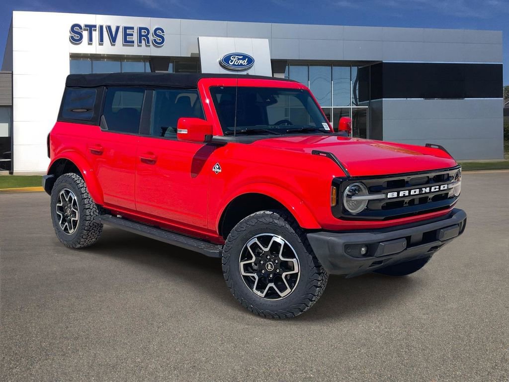 Certified 2022 Ford Bronco Outer Banks AWD/4WD image 1
