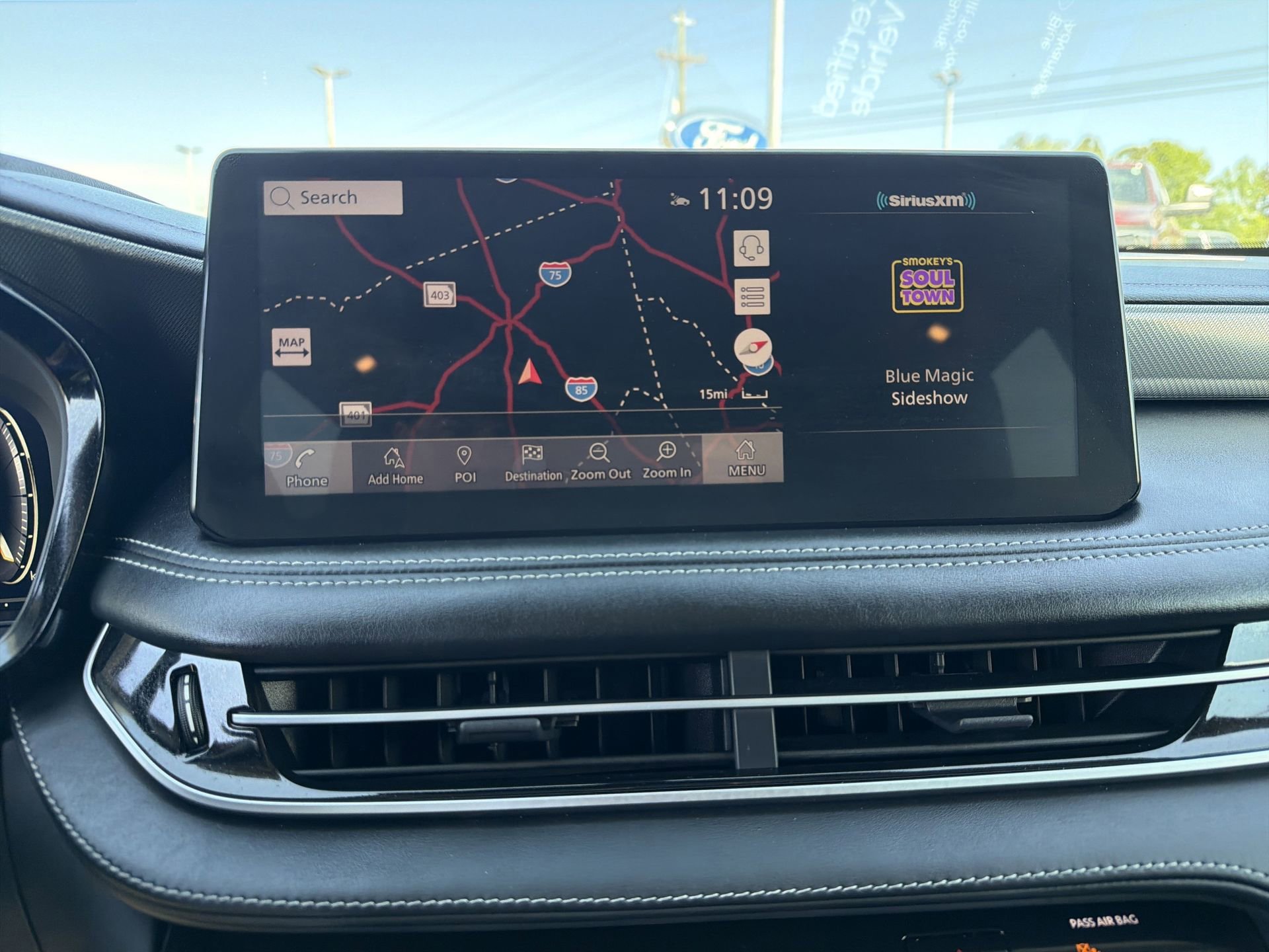 Used 2023 INFINITI QX60 Luxe w/ Cargo Package FWD image 14