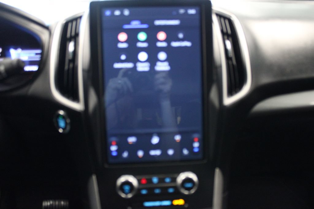 Certified 2024 Ford Edge SEL AWD/4WD image 27