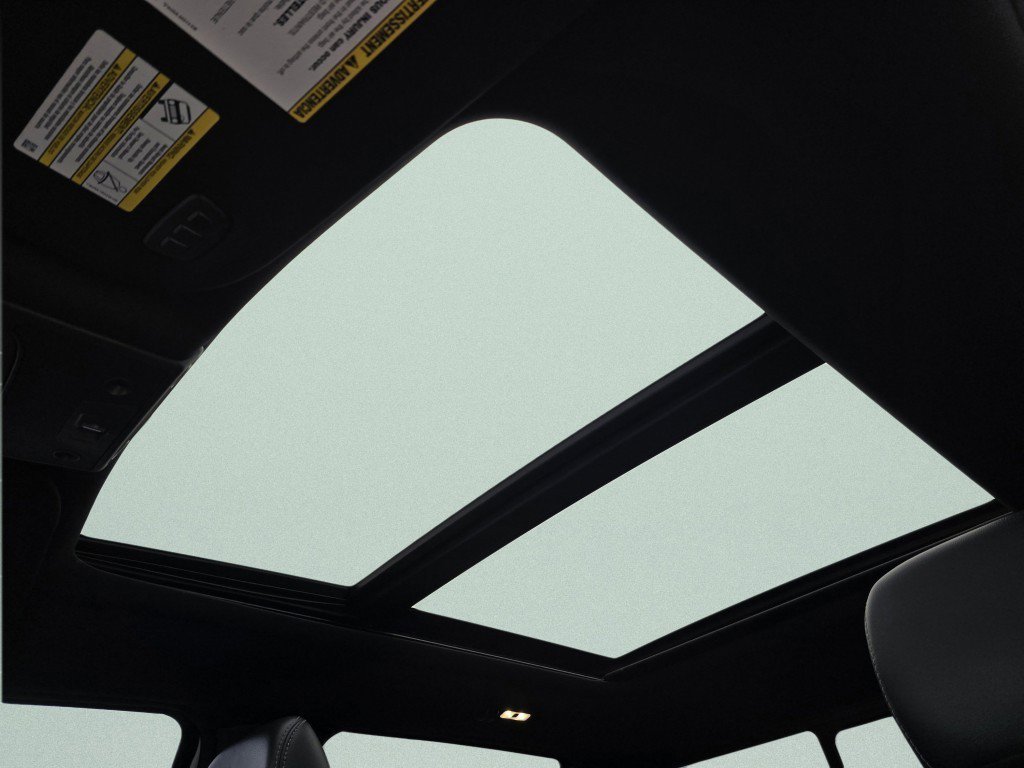 Certified 2022 Ford F350 Lariat w/ Lariat Ultimate Package image 4