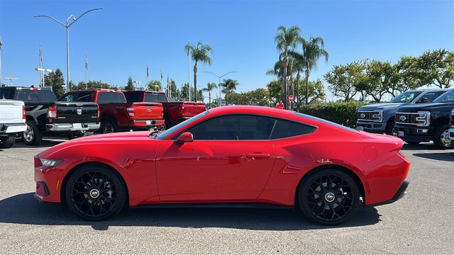Certified 2024 Ford Mustang Coupe RWD image 7