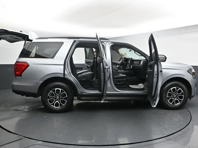 Certified 2024 Ford Expedition XLT AWD/4WD image 38