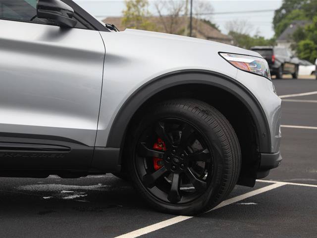 Certified 2020 Ford Explorer ST w/ ST Street Pack AWD/4WD image 5