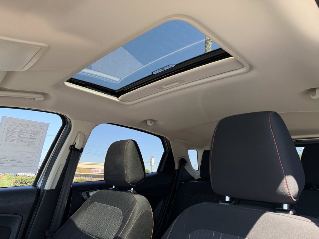 Certified 2021 Ford EcoSport SE w/ SE Appearance Package FWD image 27