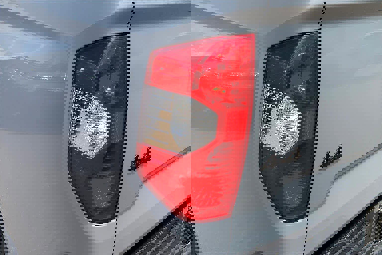 Used 2021 Toyota Tundra SR5 w/ Trail Edition image 29