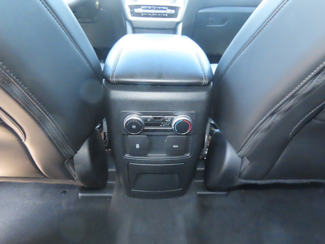Certified 2023 Ford Explorer XLT w/ Equipment Group 202A RWD image 16