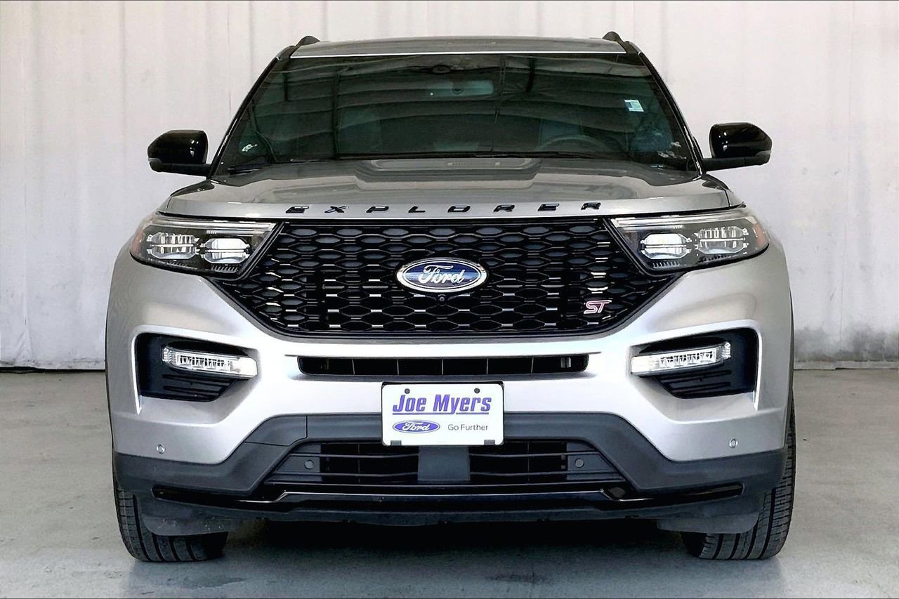 Certified 2023 Ford Explorer ST w/ Equipment Group 401A image 7
