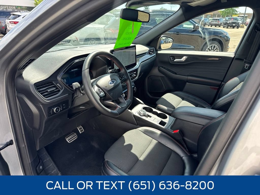 Certified 2023 Ford Escape ST-Line Elite AWD/4WD image 26