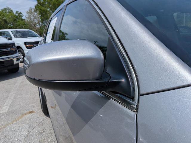 Used 2019 Jeep Cherokee Latitude w/ Popular Appearance Group FWD image 11