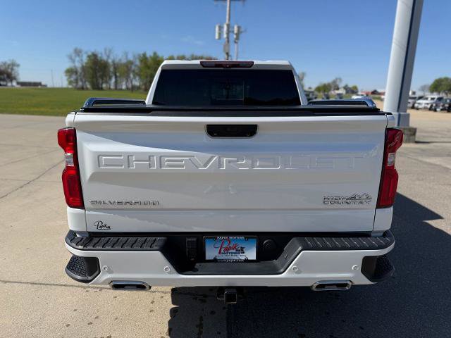 Used 2023 Chevrolet Silverado 1500 High Country w/ High Country Premium Package AWD/4WD image 7