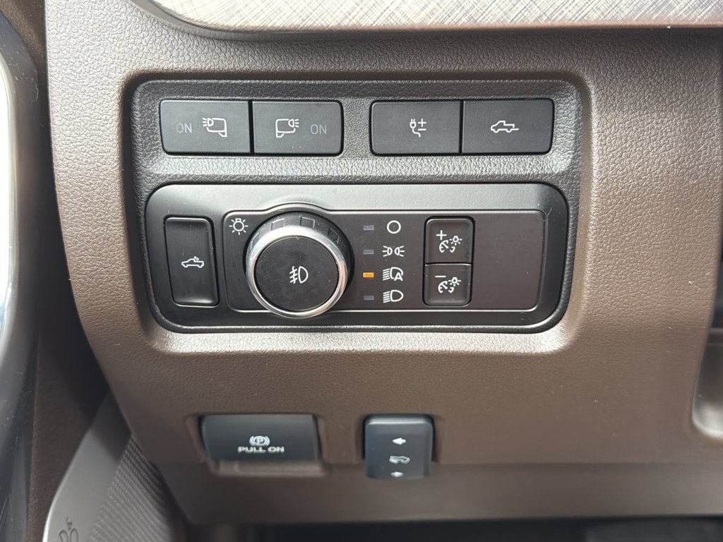Certified 2024 Ford F250 King Ranch AWD/4WD image 21