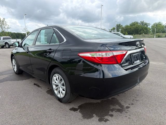 Used 2017 Toyota Camry LE FWD image 10